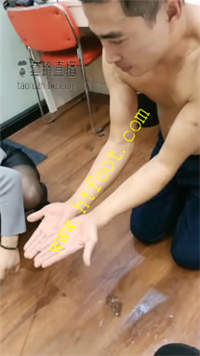 azll5yqy2sp.jpg
