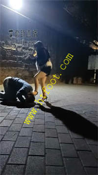 do110crneuy.jpg