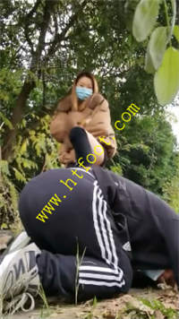 eurpnc1ik4p.jpg