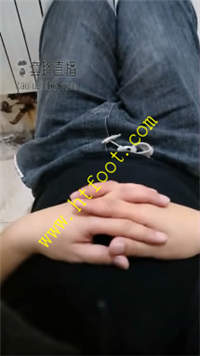 rapejwi421m.jpg