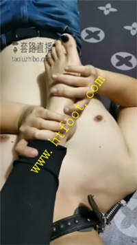 3bibbbgowzo.jpg