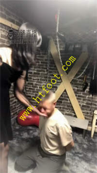 r3lxs3ovxaf.jpg