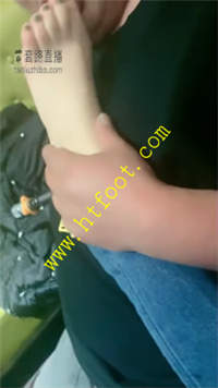 m2sw1b4twq0.jpg