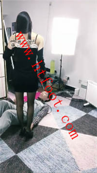zlxeyu3vx2c.jpg