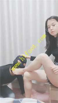 vd1xltrirx4.jpg