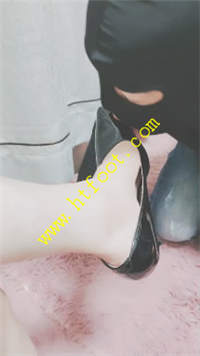wdt5iujqpj2.jpg