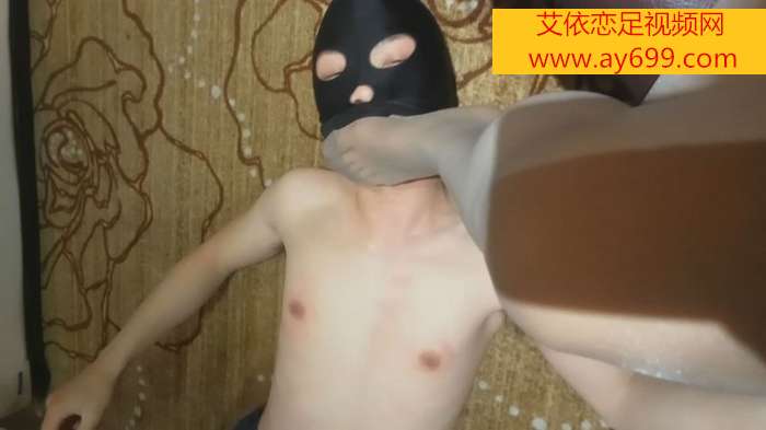 vznefqwwvsz.jpg