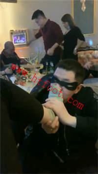 g15qvrlgocy.jpg