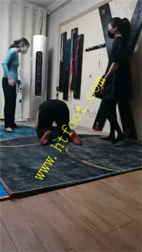 cqulwxeiq32.jpg