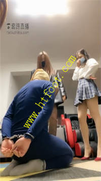 ya5bhz5zpxn.jpg