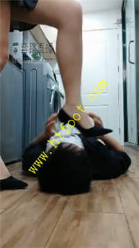 q5dwl5og5ip.jpg