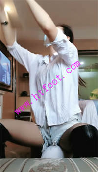 hc1uud4yy43.jpg