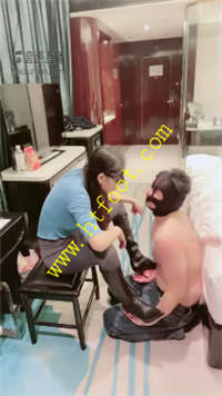 d5mfe5b2jio.jpg