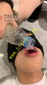 kt5ochvphl2.jpg
