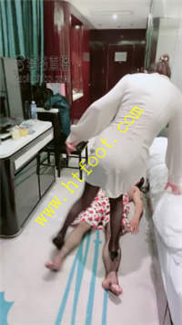 tzf4oxiwrbb.jpg