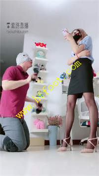 vltimu0hb03.jpg
