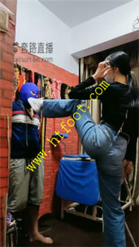 xkxsd0mkmov.jpg