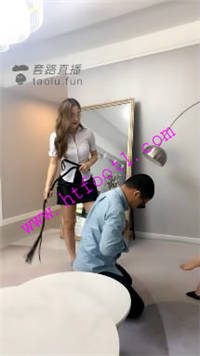 we55kuebusd.jpg