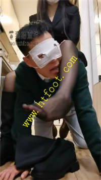 q5sy2km5vp0.jpg