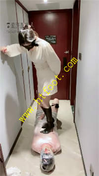 ihcgrv5wi32.jpg