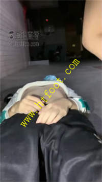 ukzco0o5ndd.jpg