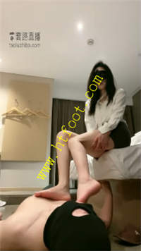 icxis0nnyha.jpg