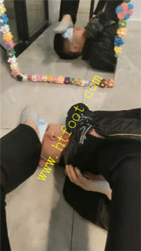 dh3kbxct2am.jpg