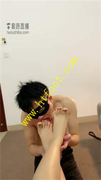 zv43s30xjhe.jpg