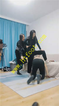 rozkm4pqg4x.jpg