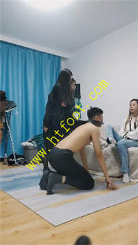 hzqajzciham.jpg