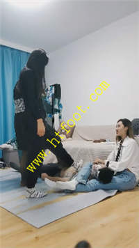 g0ms1i4hiiw.jpg