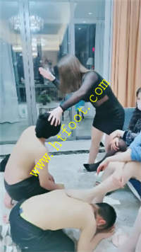 azfxihtlruk.jpg