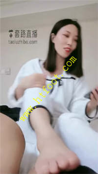 r1xw4114mai.jpg