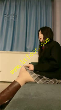k4mb55ayied.jpg