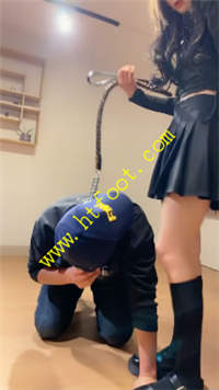 x1f1owpf32b.jpg