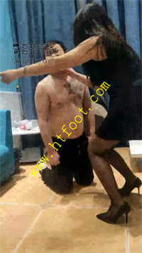 tr3vfs5uuai.jpg