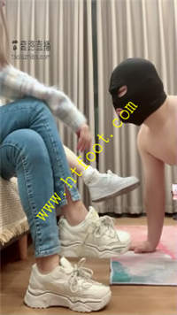 llhuyoxlqrh.jpg