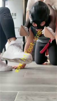 iczqzk4mknx.jpg