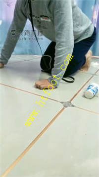 jubd3pa31lc.jpg