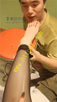 mpne1vaukkh.jpg