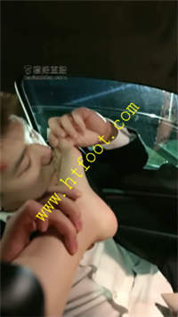 xioc0tr4x01.jpg