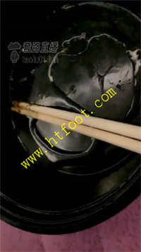 pnep0r305y1.jpg