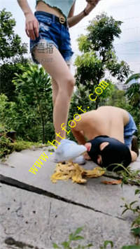 uhmde1o1or0.jpg