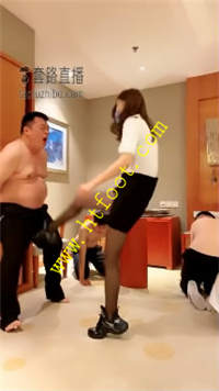 hkl4zahfbov.jpg
