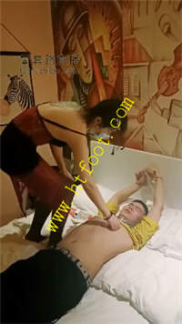 f2e2ltz4z1y.jpg