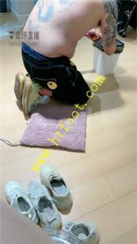 slf2k3p1d5t.jpg