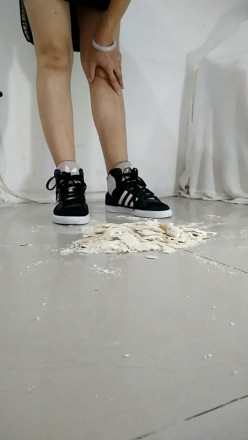 3f0dhfqmk4v.jpg