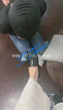 vf3omzolkrl.jpg