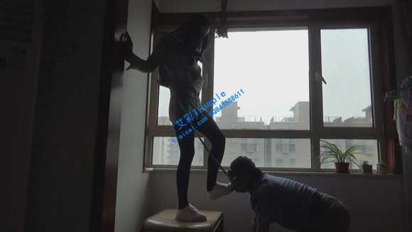 mue0bbc545o.jpg