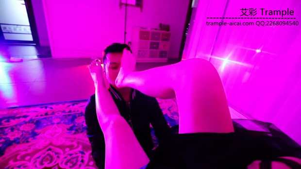 0whn4hwbele.jpg